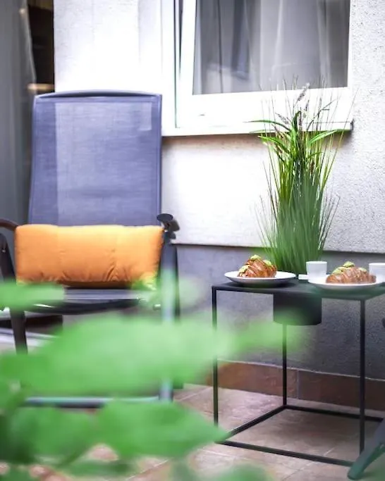 One Bed Apartment At Central Location In Βουδαπέστη