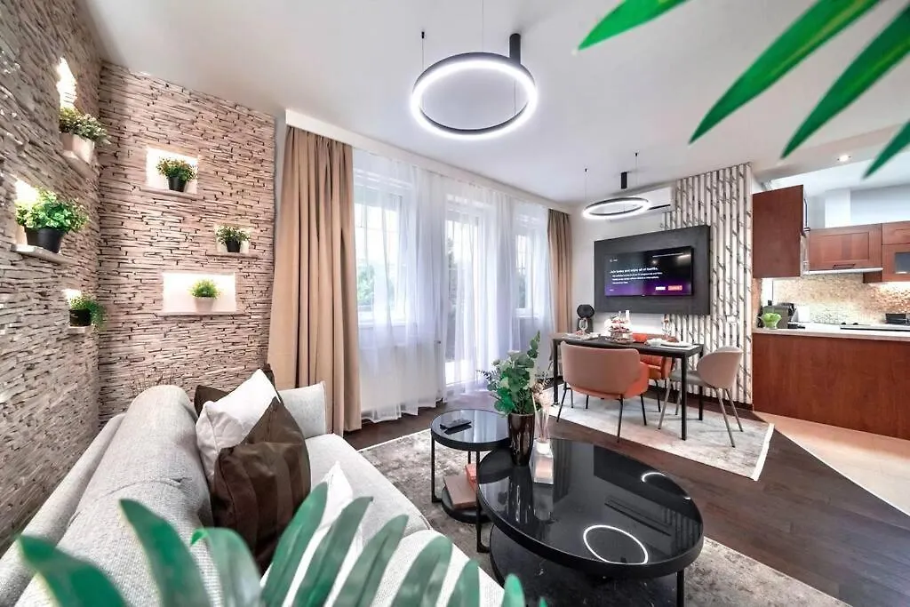 One Bed Apartment At Central Location In Budapest